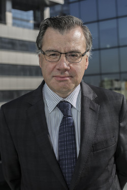Osvaldo Macías Muñoz, Superintendente de Pensiones